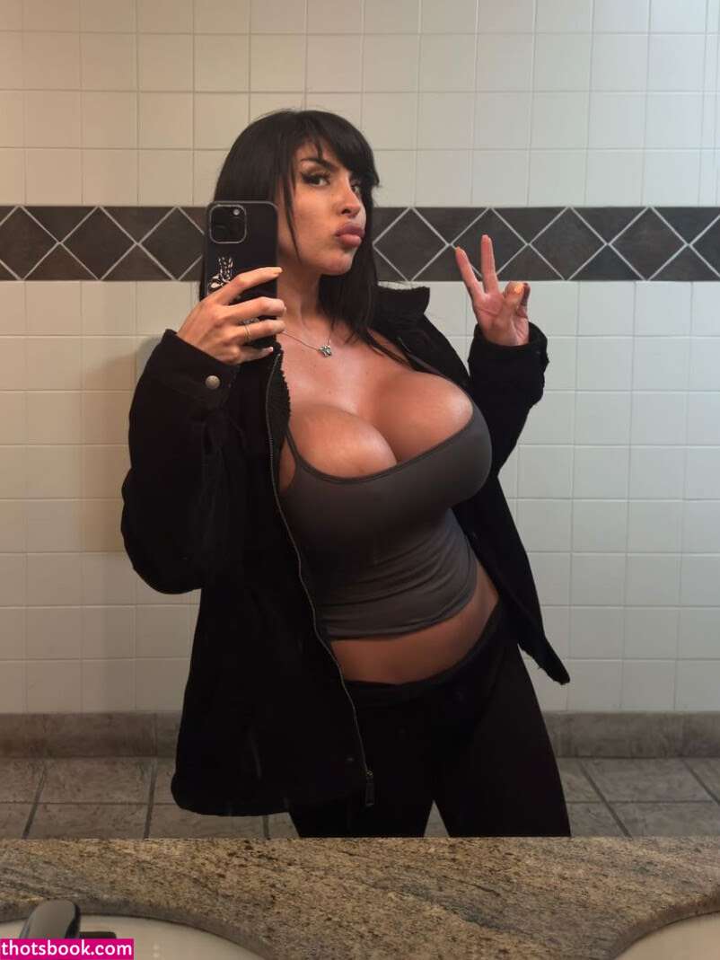 Alondra Roi Photo #62