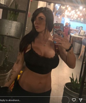 Alondra Roi Photo #58