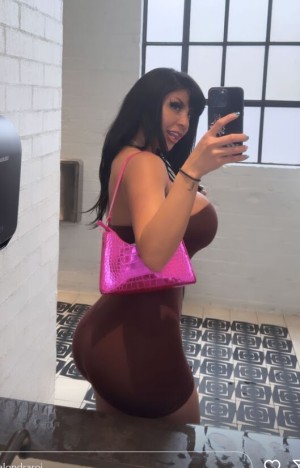 Alondra Roi Photo #73