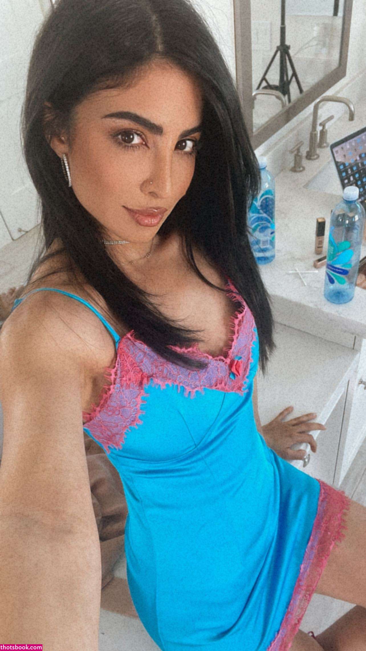 Elwa Saleh Photo #40