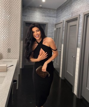 Elwa Saleh Photo #45