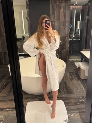 Milakittenx Photo #386