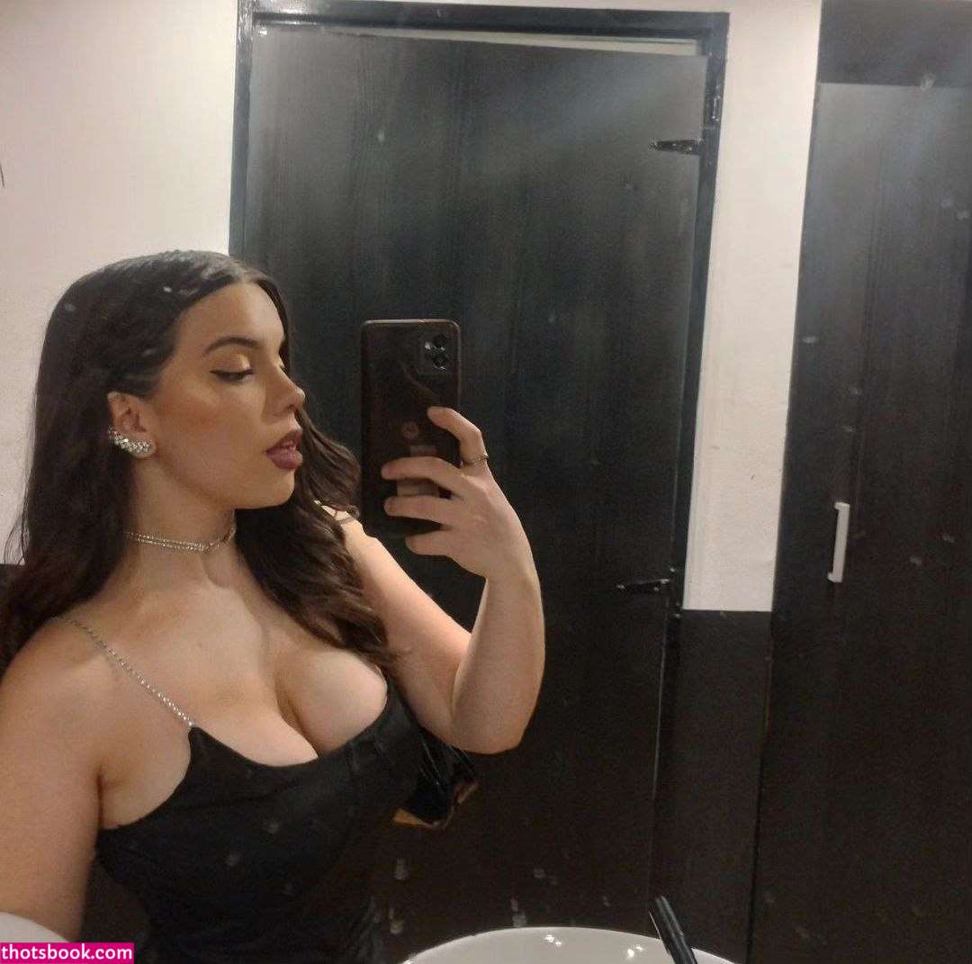 valentinabril Photo #22