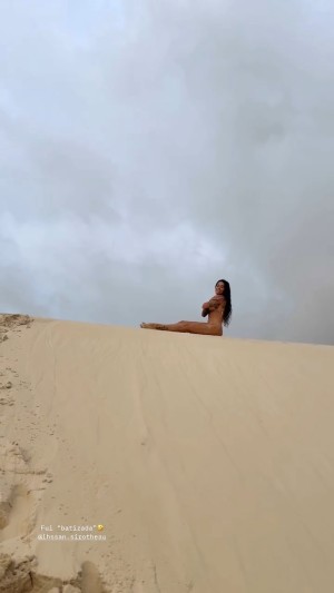 Aline Riscado Photo #5