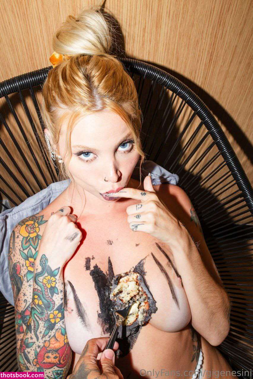 Giovanna Genesini Photo #421