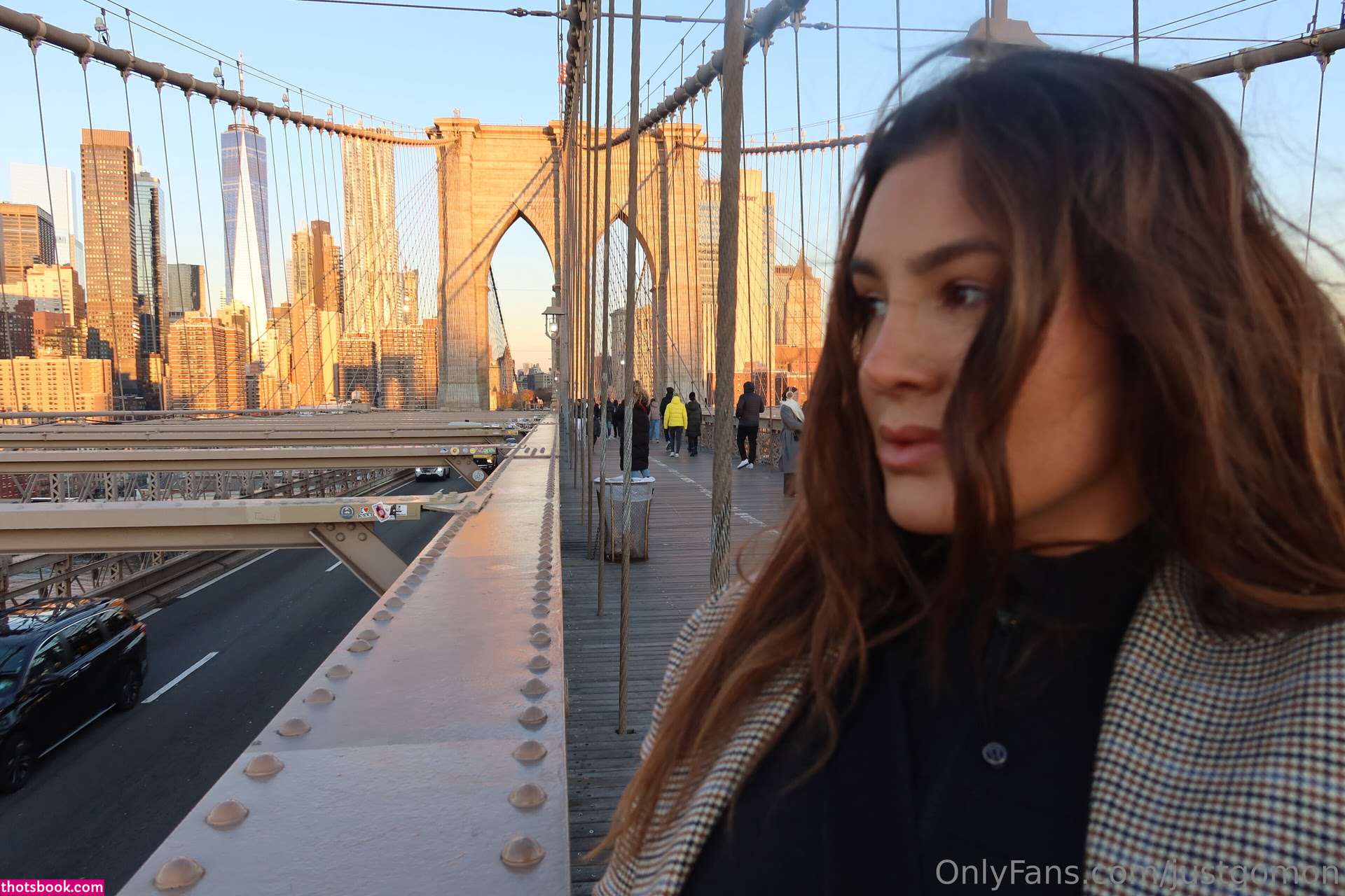 Monique Hristovska Photo #54