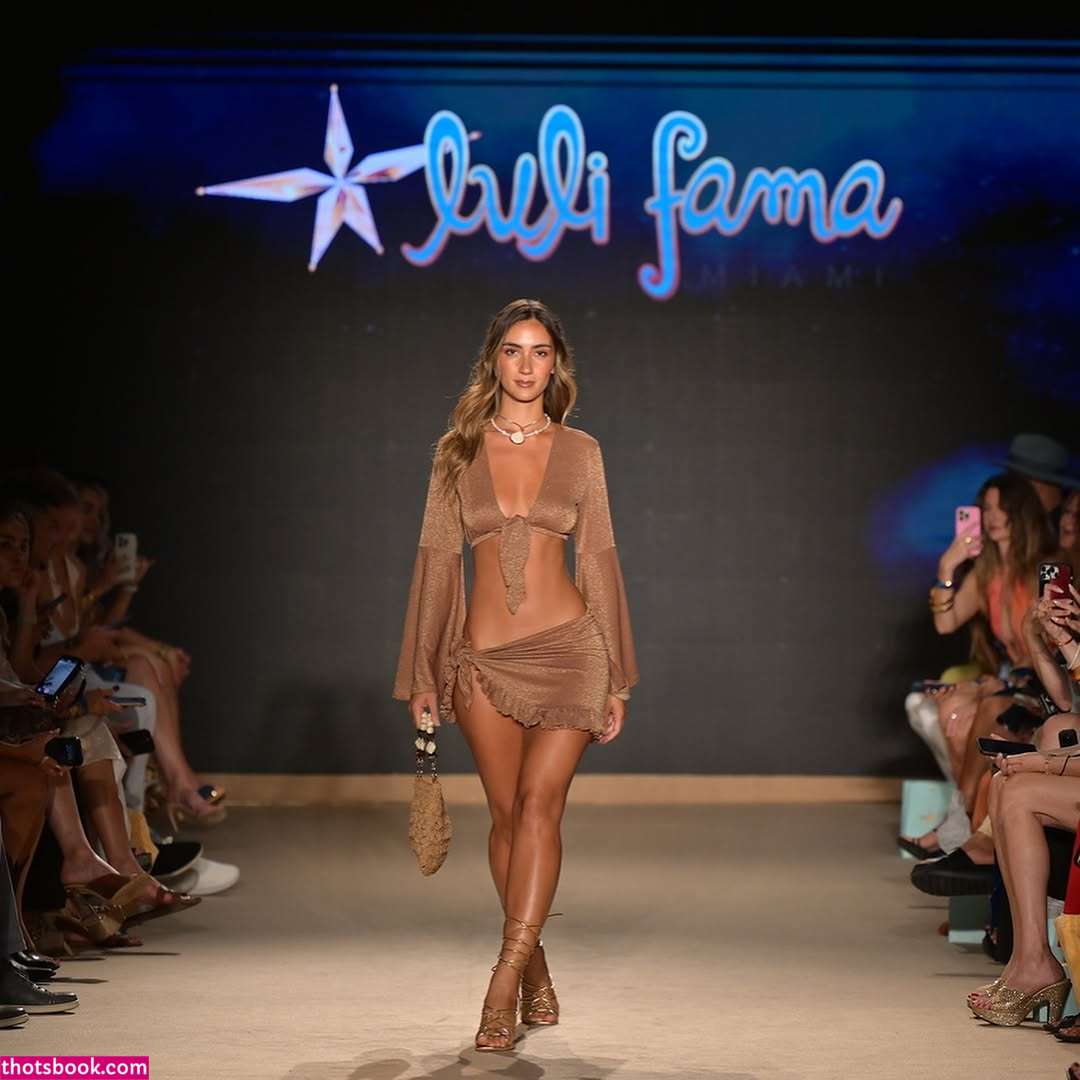 Priscilla Ricart Photo #264