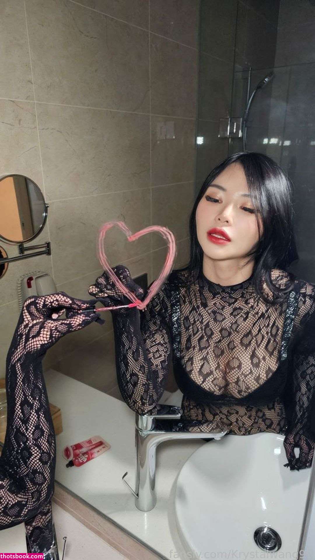 krystalwang99 Photo #203