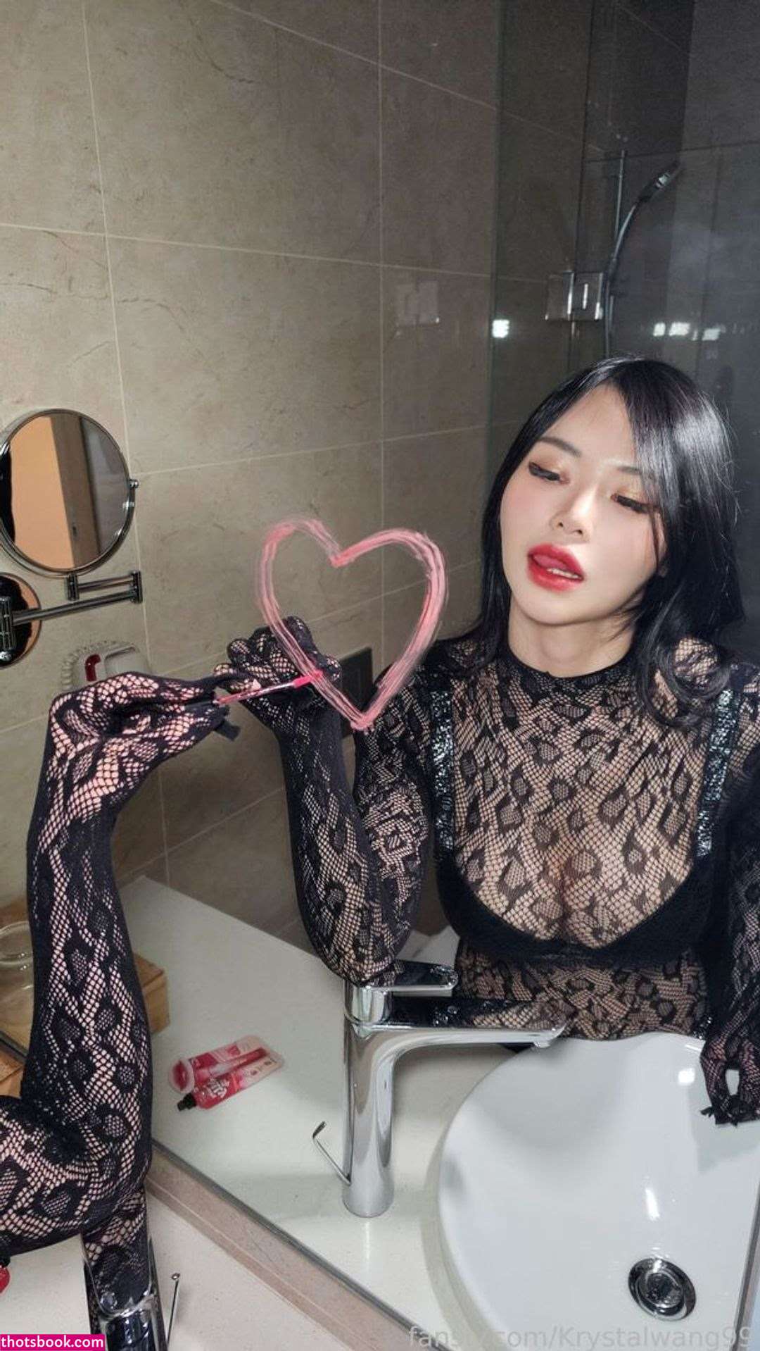 krystalwang99 Photo #204