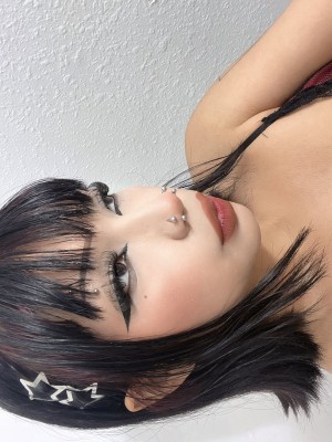 Sarynthia Photo #3