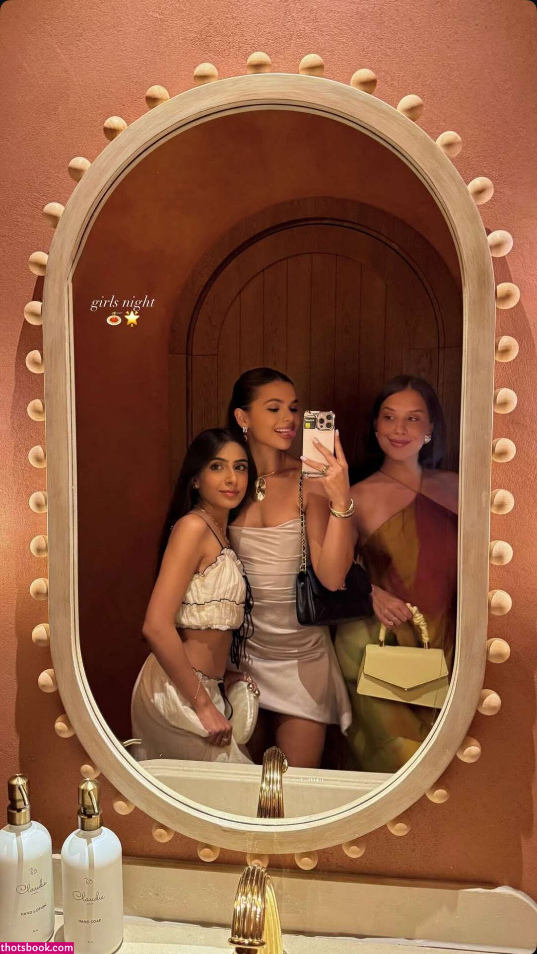 Vicky Palacio Photo #20