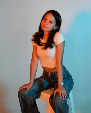 Zoe Manoek Photo #21