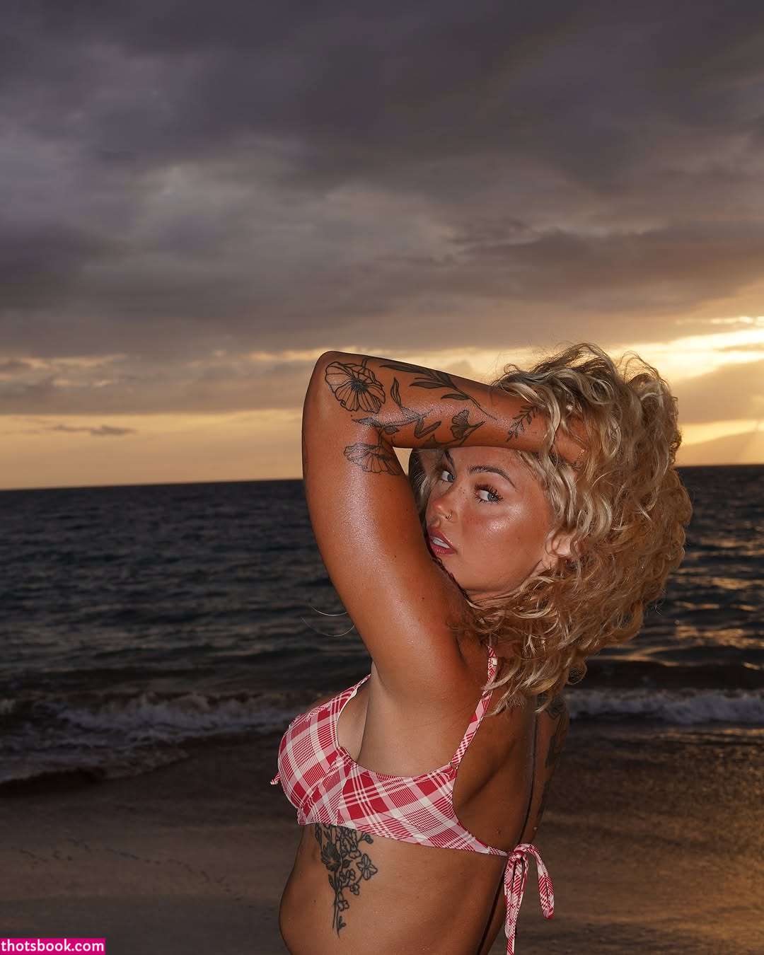 abigailwhhite Photo #73