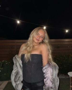 Pressley Hosbach Photo #18