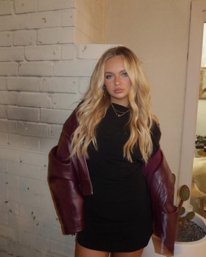 Pressley Hosbach Photo #19