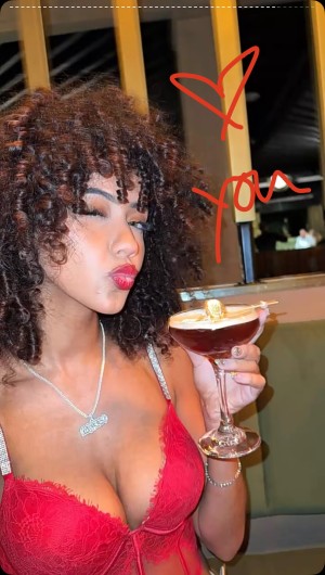 Megan Botnick Photo #9