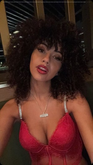 Megan Botnick Photo #11