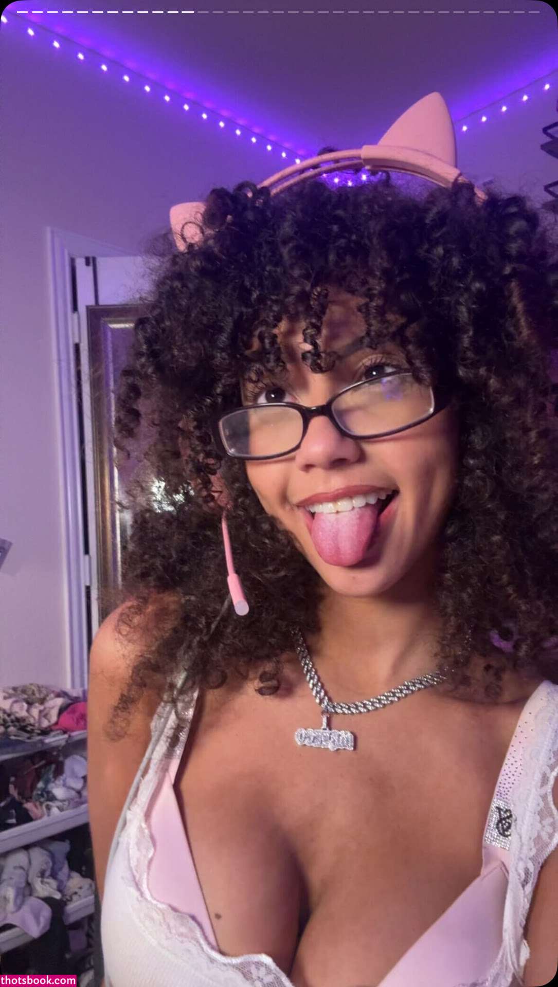 Megan Botnick Photo #17