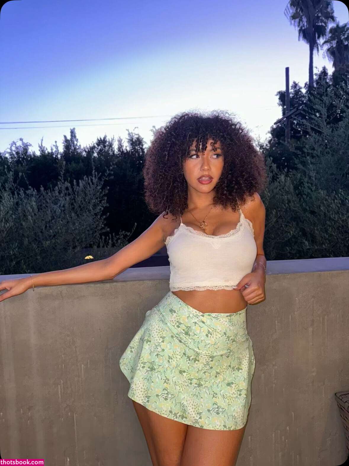 Megan Botnick Photo #32