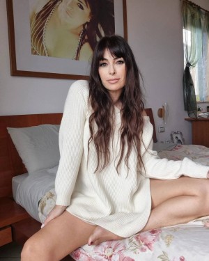 Sheila Grembiule Photo #9