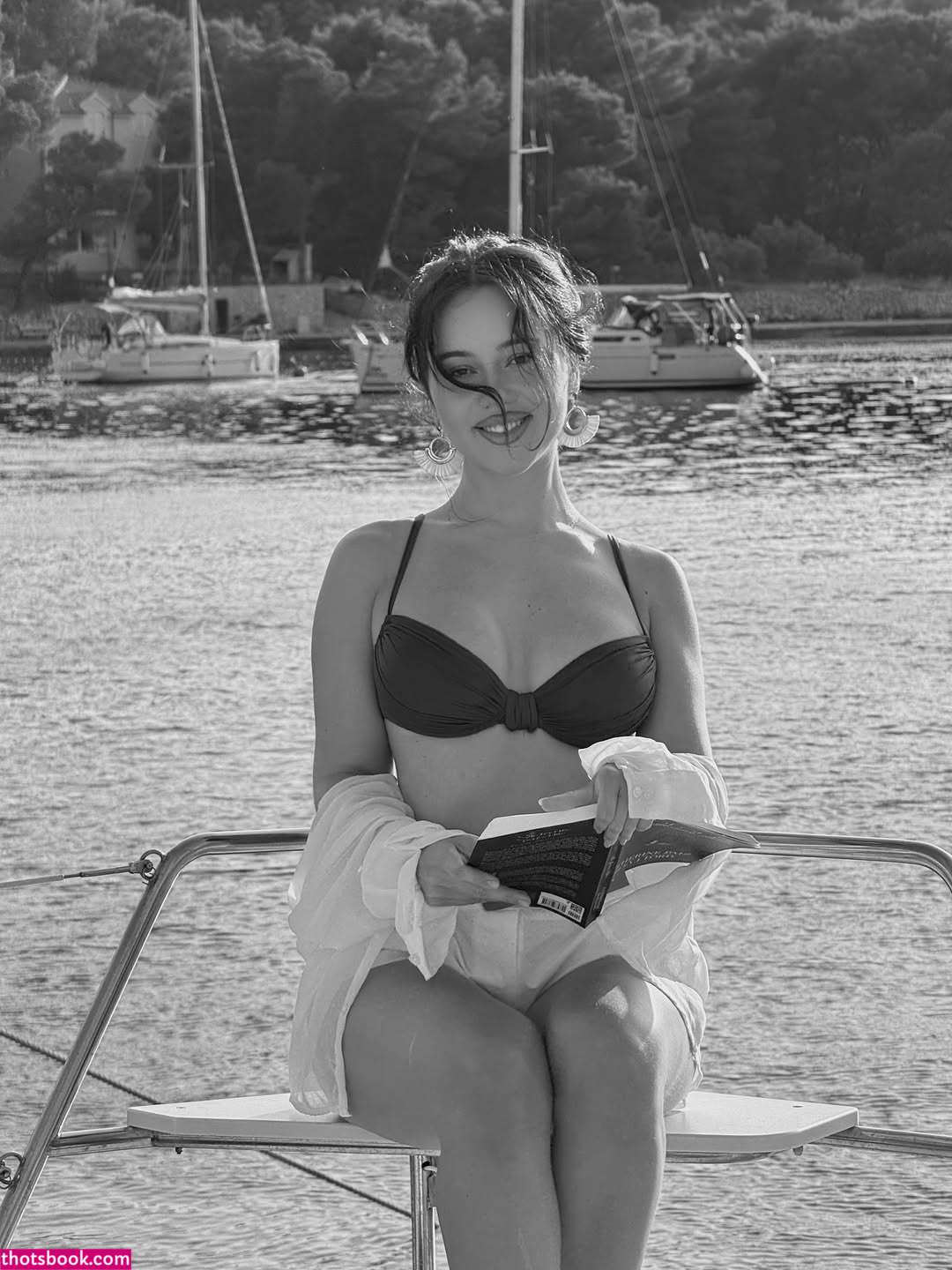 Doina Barbaneagra Photo #101