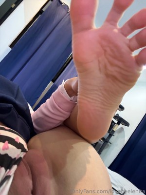 Elain3uwu Photo #211