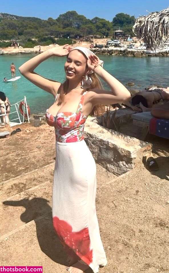 Serena Skybourne Photo #20