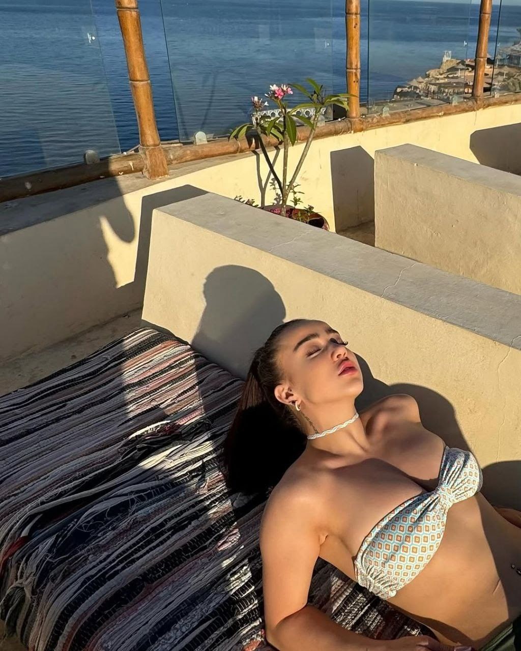 Nurseli Aksoy Photo #7