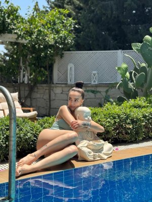 Nurseli Aksoy Photo #12