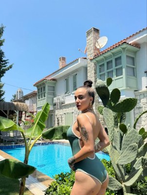 Nurseli Aksoy Photo #10