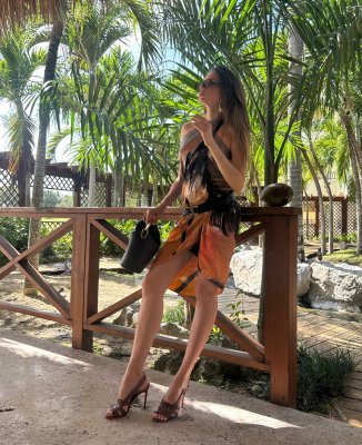 Xenia Tchoumi Photo #11