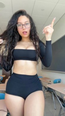 Jadeli Rosa Photo #38