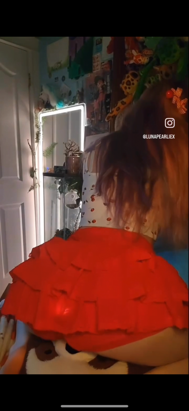 lunapearlx Photo #45