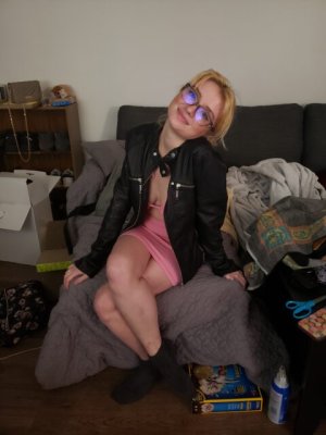 devilgirlkitten Post #1