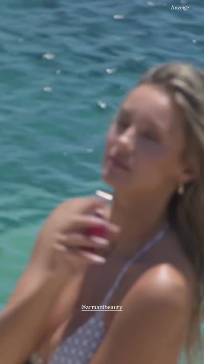 Nicola Cavanis Video #152