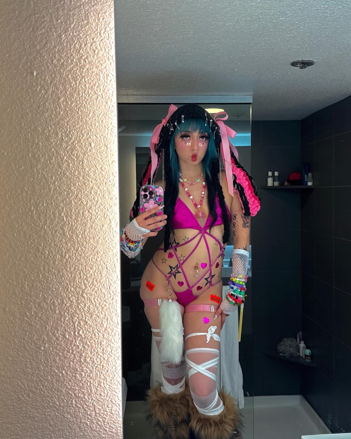 venuskitty888 Photo #46