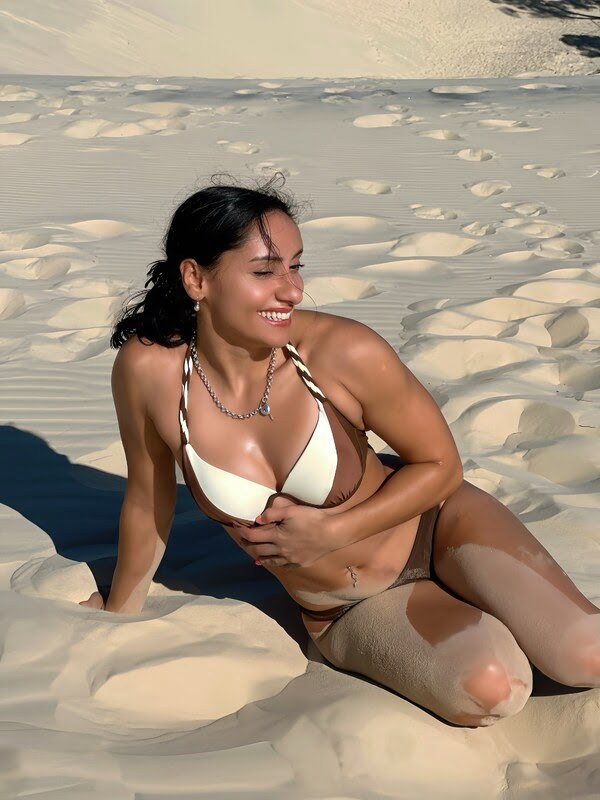Violeta Dee Photo #6