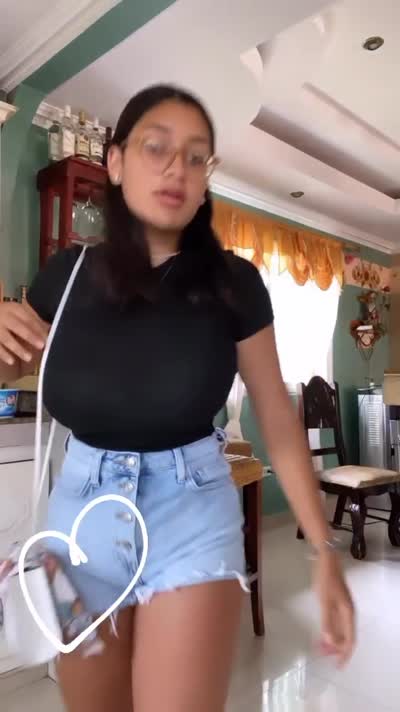 Itzel Lozano Post #5