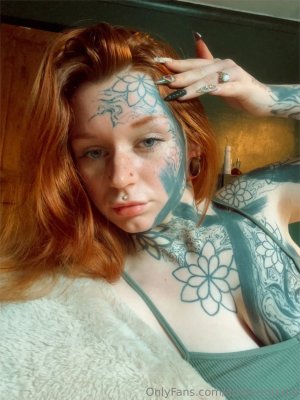 amberrorchid Photo #37