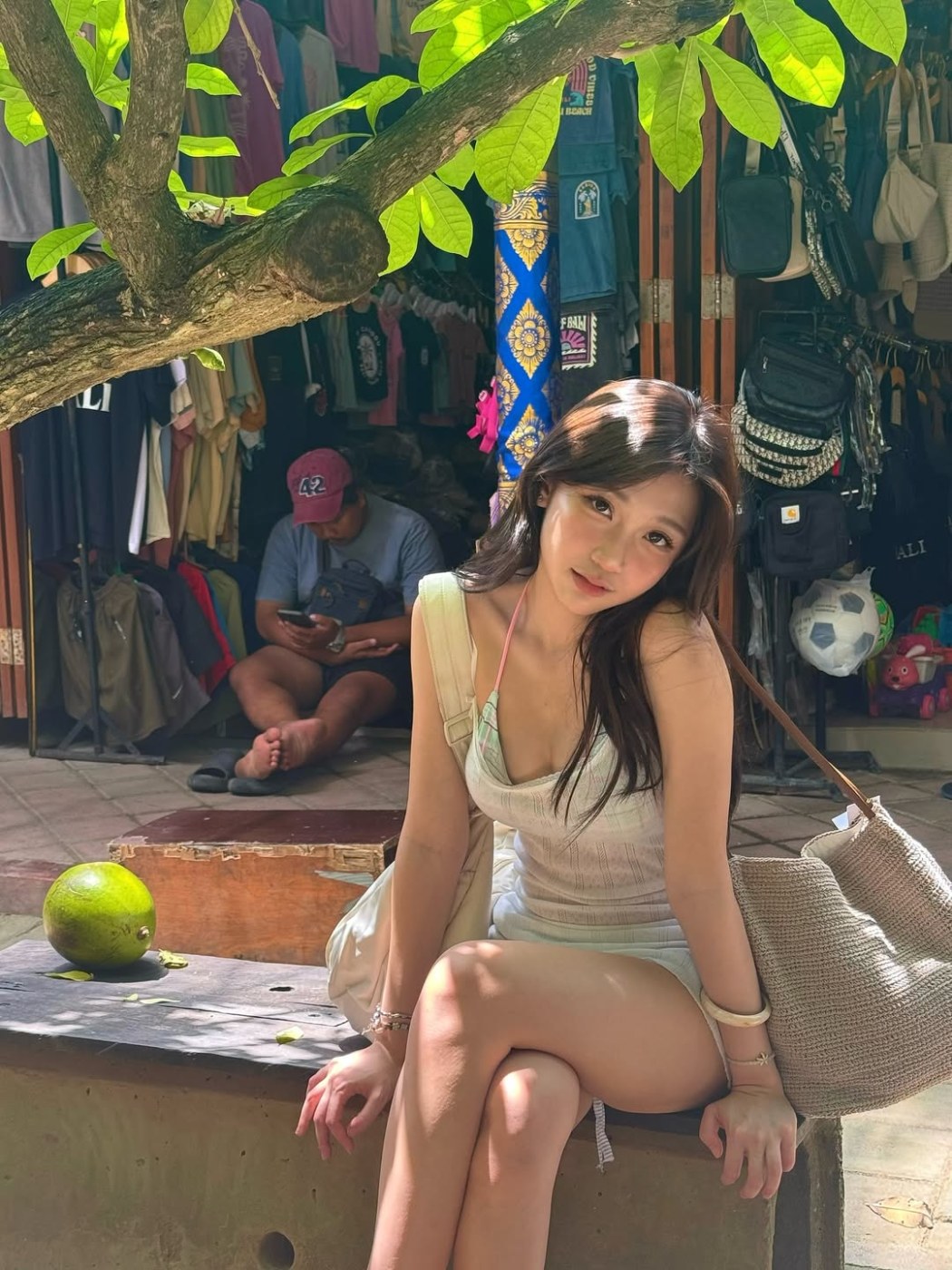 Ellen Tan Photo #50