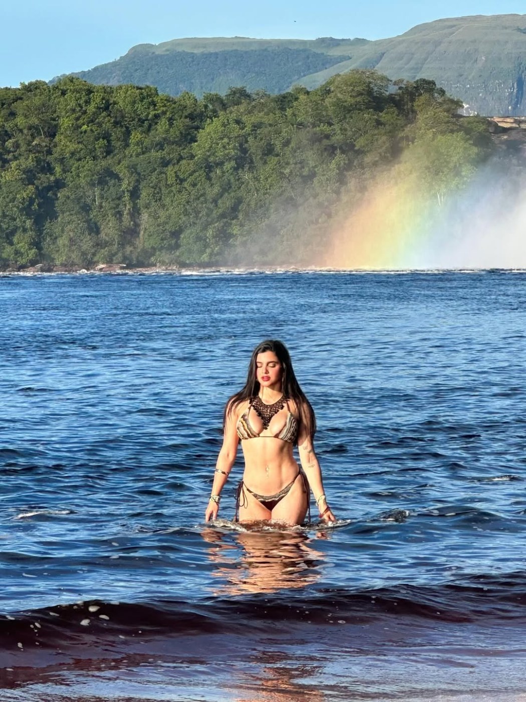 Valeria Carruyo Photo #7