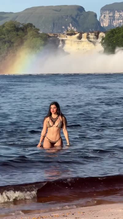 Valeria Carruyo Post #2