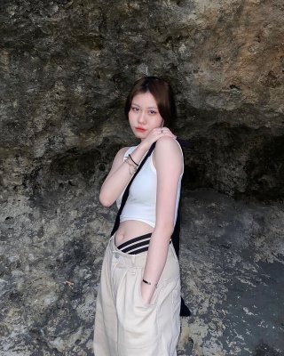 Aurelia vizal Photo #2