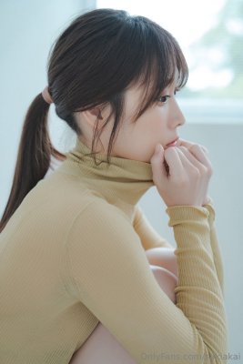 Saki Akai Photo #83