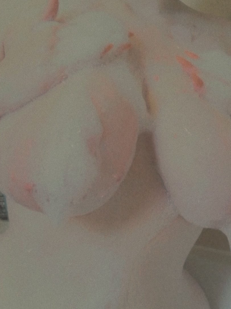 tiadeeznuts Photo #27
