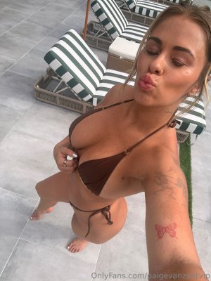 Paige Vanzant Photo #1185