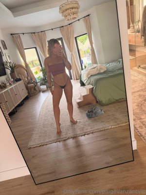 Paige Vanzant Photo #1241