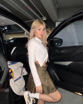 Christine Samson Photo #4