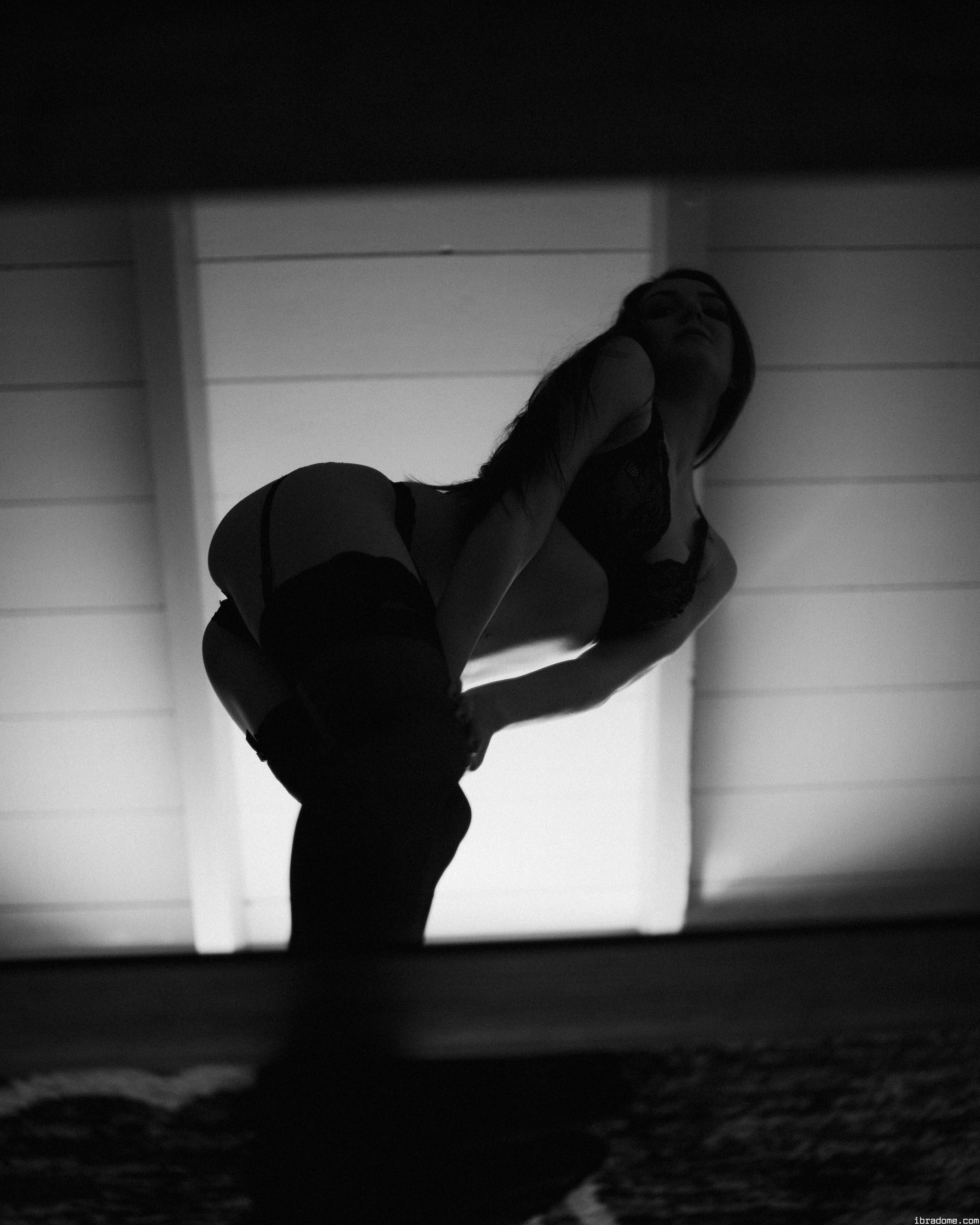 Ally Hardesty Photo #318