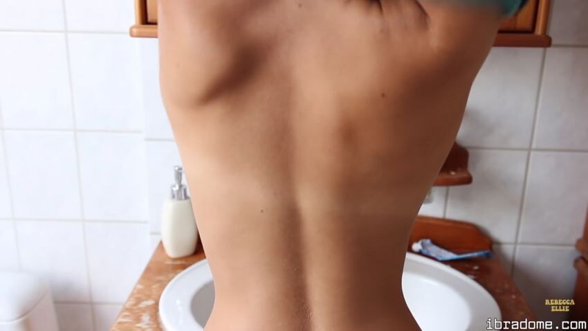 Elise Laurenne Photo #59